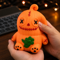 En gros Jouet Squishy Homme Citrouille d'Halloween, Poupée Citrouille Cousue avec Yeux Bouton, en Matériau TPR, Jouet Sensoriel Anti-stress à Presser