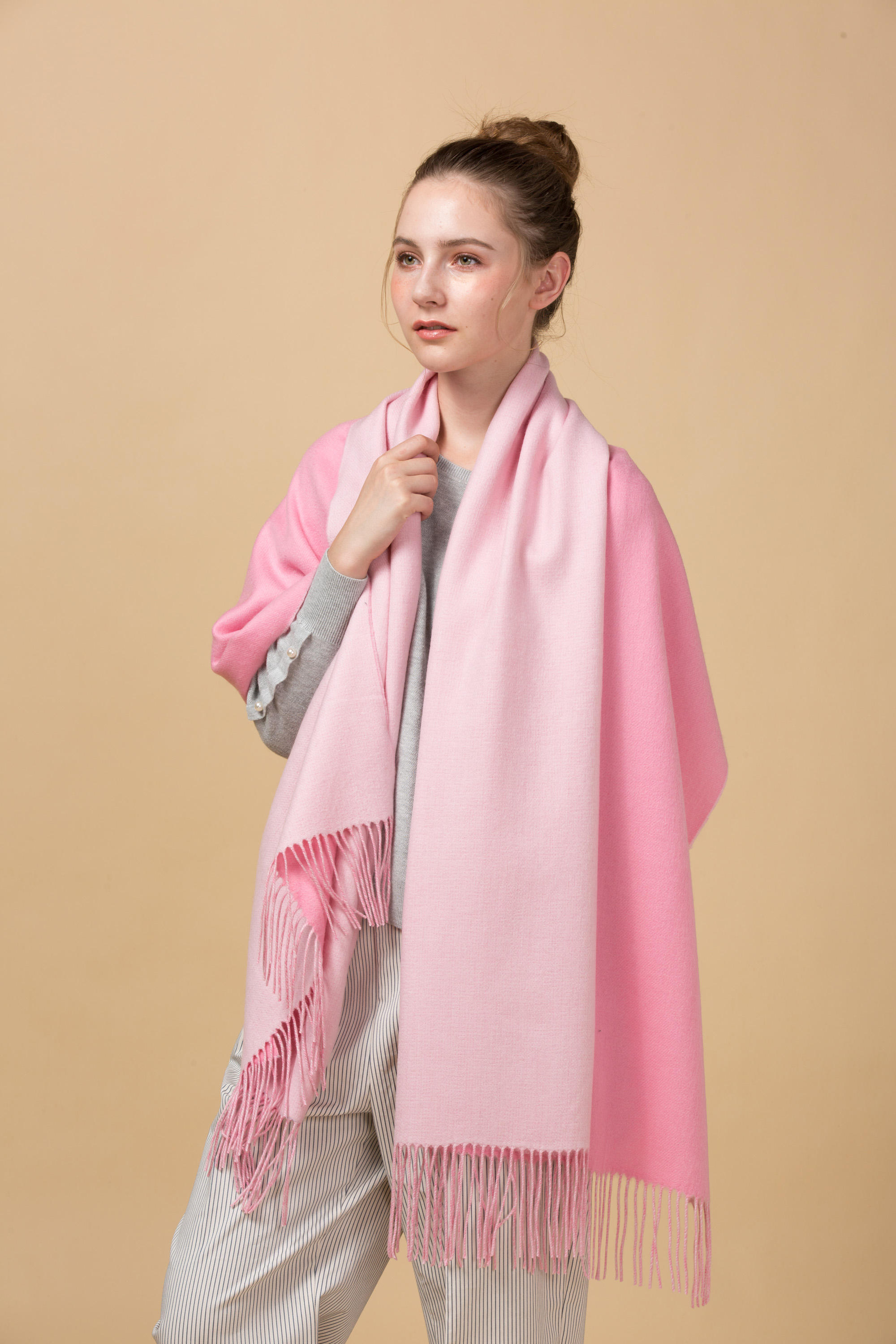 ชมพูอ่อน &amp; ชมพูเข้ม