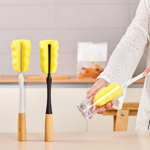Cepillo de limpieza multiusos para cocina con mango largo de bambú y forma de cara sonriente, para biberones y tazas. - Product Image 3