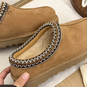Bottes de neige à enfiler en daim véritable de haute qualité, légères, chaudes, imperméables, antidérapantes, avec semelle intermédiaire en laine et doublure en fourrure - Product Image 4