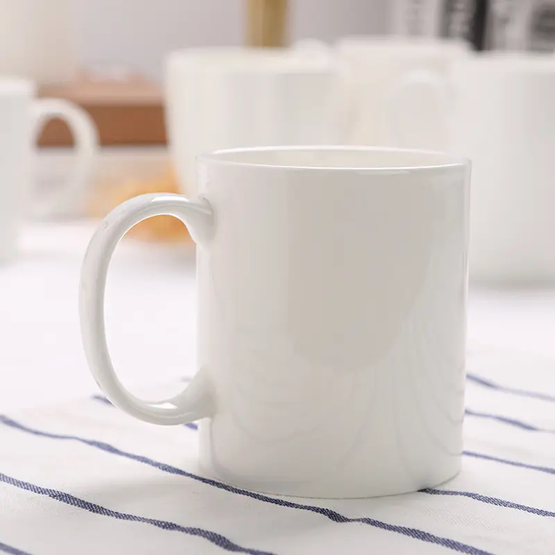 Canecas de café sublimação canecas de café brancas clássicas brancas lisas revestidas de cerâmica personalizada de 11 onças para impressão