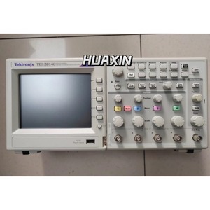 Osciloscopio Digital Tektronix TDS2014C, 4 Canales, 2GS/s, 100MHz, Tektronix TDS 2014C - Product Image 1