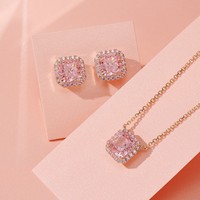 Boucles d'oreilles en diamant Flash carré micro-incrustation pour femmes de haute qualité Simulation de tourmaline rose Fashion Stud
