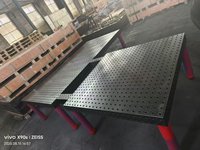 Plateforme de soudage tridimensionnelle flexible de qualité industrielle, table de soudage industrielle nitrurée personnalisable D16/D28