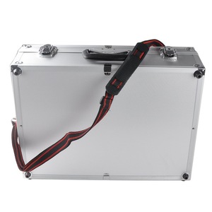 Ensemble d'outils électroniques et électriques Progen de 68 pièces avec embouts pour la réparation des télécommunications - Product Image 4