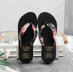 Nuevas Sandalias Planas de PVC para Mujer, Diseño de Cuña, Económicas, al por Mayor, con Logotipo Personalizado, para Verano, Casuales, para Exteriores - Product Image 3