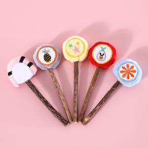 Juguete de peluche de dibujos animados para gatitos, caramelos de frutas y Piruleta de pata de gato con Matatabi, <span class=keywords><strong>mordedor</strong></span> para masticar y aliviar el aburrimiento dental - Product Image 1