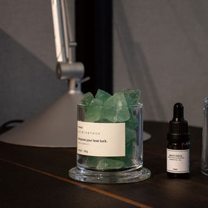 Difusor de Aroma de Aceites Esenciales de Cerámica con Forma de Estatua Decorativa para el Hogar, con Cristal de Fragancia - Product Image 3