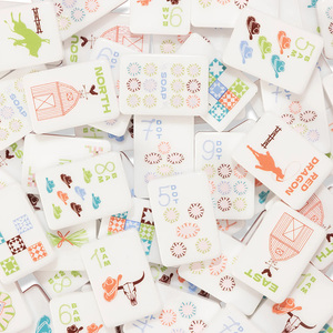 Nouvel ensemble de tuiles de mahjong américaines en acrylique durable 2026, tapis de jeu de mahjong, tuiles de mahjong, jeu d'échecs, divertissement de casino - Product Image 1