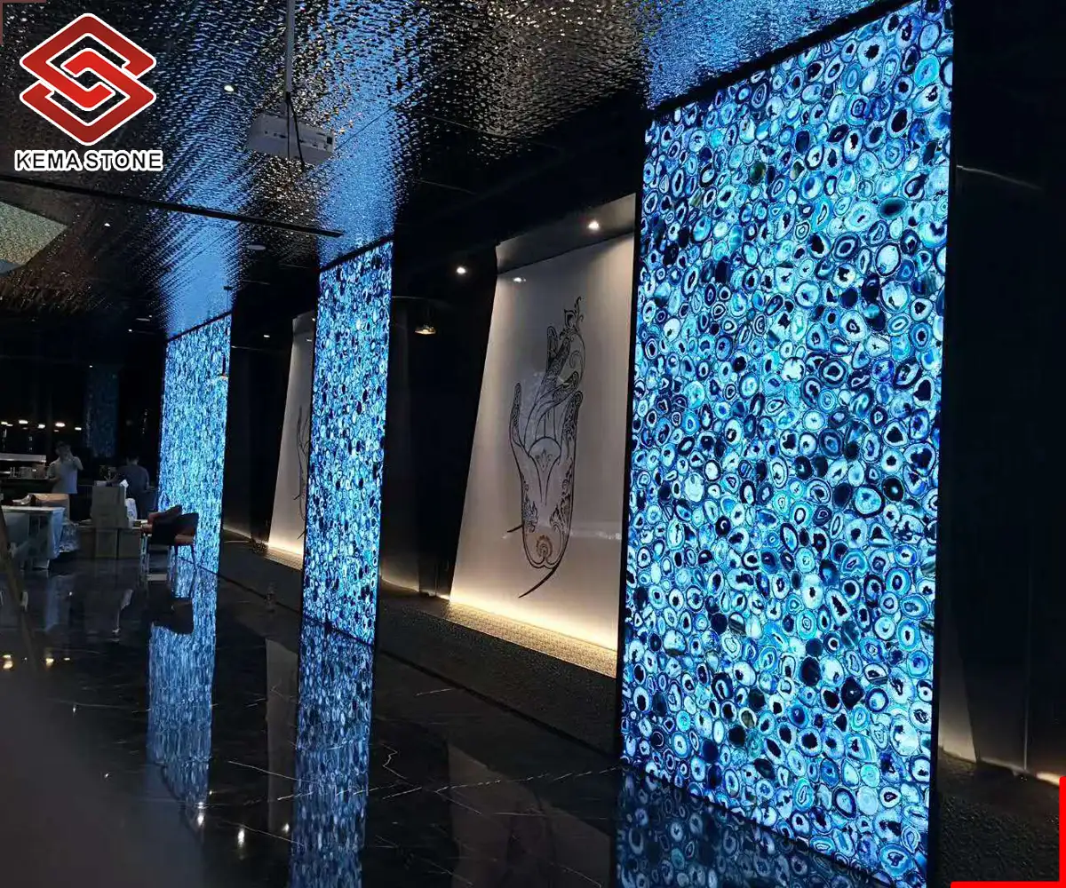 Внутренняя декоративная синяя панель из агата с подсветкой для стен