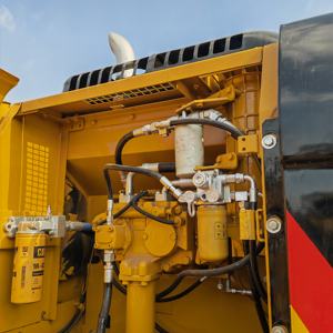 Japón Original Caterpillar 330D 2L Excavadora Heavy Duty Wheel Earth Mover con nuevo motor Usado Caterpillar 330gc - Product Image 5