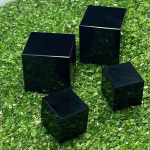 Bloc carré en obsidienne noire naturelle polie, ornement décoratif, pierre de guérison Feng Shui, presse-papiers de bureau - Product Image 1