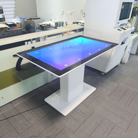 Usine 55 pouces Android Touch Table pour restaurant avec commande intelligente prend en charge les jeux