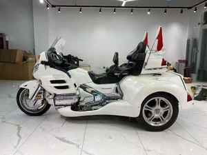 Motocicleta Usada Goldwing 1800 <span class=keywords><strong>de</strong></span> Gran Cilindrada, <span class=keywords><strong>Tres</strong></span> <span class=keywords><strong>Ruedas</strong></span>, Refrigerada por Agua, Fabricada en Japón - Product Image 3
