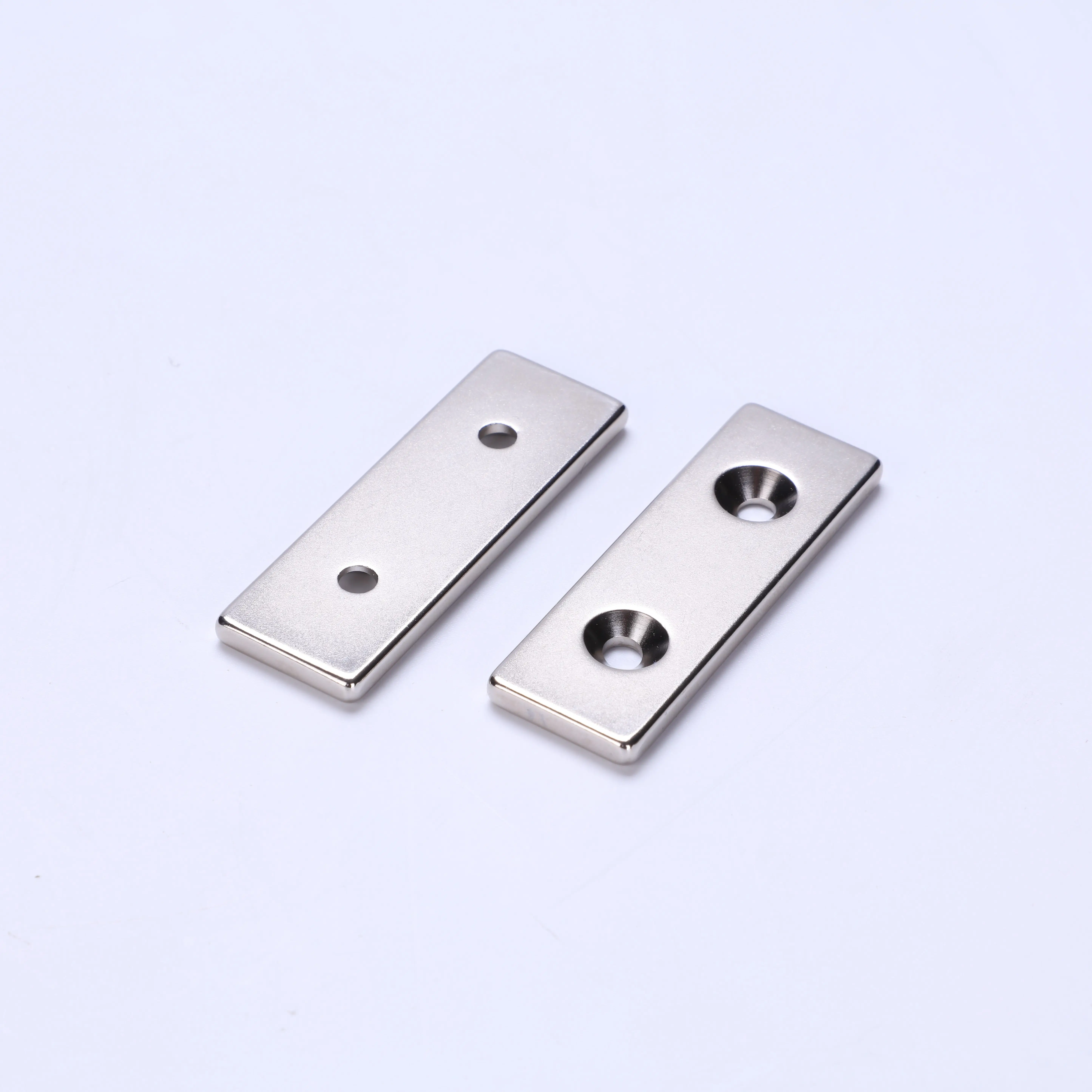 Ad alte prestazioni N48 industriale neodimio ferro boro magnete materiali magnetici disco rettangolare magnete personalizzato