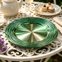 Assiettes de présentation dorées Woju en plastique électroplaqué avec texture ondulée pour la décoration de table de fête et la mise en scène de réception