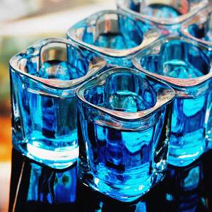 Juego <span class=keywords><strong>de</strong></span> copas <span class=keywords><strong>de</strong></span> vino <span class=keywords><strong>de</strong></span> 2 onzas con base pesada en forma <span class=keywords><strong>de</strong></span> corazón, Copas <span class=keywords><strong>de</strong></span> chupito minimalistas elegantes, tazas y platillos <span class=keywords><strong>de</strong></span> Tequila Sherry, paquete <span class=keywords><strong>de</strong></span> 6 - Product Image 2