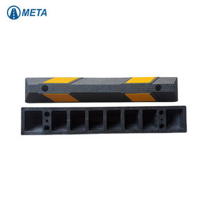 Bordures de stationnement de voiture en caoutchouc de haute qualité de 90cm pour une utilisation efficace de la chaussée - Product Image 1