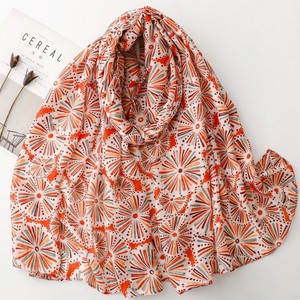 Wholesale Summer 2026 New Polyester Long <b>Scarf</b> Hot <b>Gold</b> Bamboo Leaf Floral Pattern Warm Shawl Hijabs for Muslim Women Outdoor - Product Image 4
