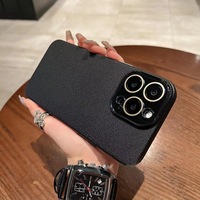 Coque de téléphone unie mate texturée litchi avec protection d'objectif en cristal pour iPhone 17 Pro 16