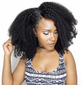 4A Afro crespo pinza riccia nelle estensioni dei <span class=keywords><strong>capelli</strong></span> per donne nere cuticole allineate <span class=keywords><strong>capelli</strong></span> vergini brasiliani Remy extension dei <span class=keywords><strong>capelli</strong></span> umani