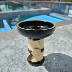 Soporte de Madera Negro para Cazoleta de Narguile, Hecho a Mano, Accesorio para Pipa de Agua y Carbón - Product Image 2