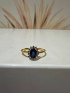 Anillo de Oro Genuino de 10K con Zafiro Azul Ovalado y Diamantes, Zafiro Natural, Piedra de Nacimiento de Septiembre, Joyería Elegante - Product Image 5