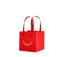 Sacs en papier kraft créatifs avec visages souriants et fenêtre en PVC, sacs à main en carton blanc à fleurs et emballage cadeau