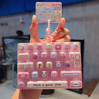 Porte-clés anti-stress clavier de simulation avec touches colorées et lettres de dessin animé, jouet à presser, breloque pour sac d'étudiant, cadeau, vente en gros, personnalisable