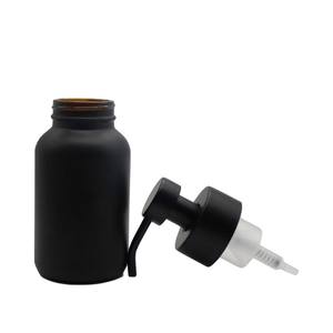 Vente en gros de 250ml de luxe bleu ambré savon liquide pour les mains en <span class=keywords><strong>verre</strong></span> avec pompe distributeur de lotion pour le corps en <span class=keywords><strong>verre</strong></span> noir - Product Image 6