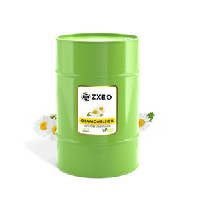 Aceite Esencial Puro de <span class=keywords><strong>Manzanilla</strong></span> con Alcanfor y Aroma Frutal a Granel para Formulaciones Cosméticas, Cuidado de la Piel y Aplicaciones Industriales - Product Image 5