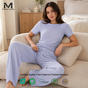Conjunto de Lujo de Dos Piezas para Mujer: Top de Manga Corta Acanalado de Lyocell y Pantalones de Pierna Ancha de Cintura Alta, Ropa de Descanso y de Día SOFT24 - Product Image 1