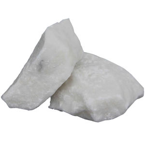 Piedra <span class=keywords><strong>de</strong></span> <span class=keywords><strong>carburo</strong></span> <span class=keywords><strong>de</strong></span> calcio <span class=keywords><strong>de</strong></span> grado industrial 50-80mm fabricante chino - Product Image 1