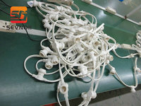 Cable de PVC Plano Blanco de 2*1.5mm2, Cable de Cobre para Guirnaldas de Luces, Enchufe E27/B22, 10m 20m 30m 50m, IP65 Impermeable para Decoración Navideña