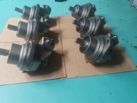 F1-25 F1-41 F1-51 F1-61 F1-81 F1-101 Hydraulischer Kolbenmotor F1-061-R-000 F1-081-R F1-025-R-000 Hydraulikmotor