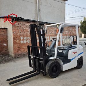 Montacargas Usado TCM 25 con Desplazamiento Lateral de 2.5 Toneladas, Marca Japonesa Original, Motor Isuzu, Usado Tcm/heli/komatsu/<span class=keywords><strong>linde</strong></span> - Product Image 4