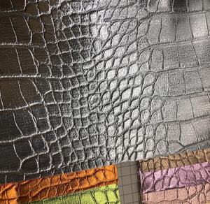 Cuero Sintético de PVC con Acabado Cocodrilo Brillante <span class=keywords><strong>Kenta</strong></span>, Impermeable y Repujado, 0.8mm de Grosor, para Bolsos de Mujer - Product Image 3