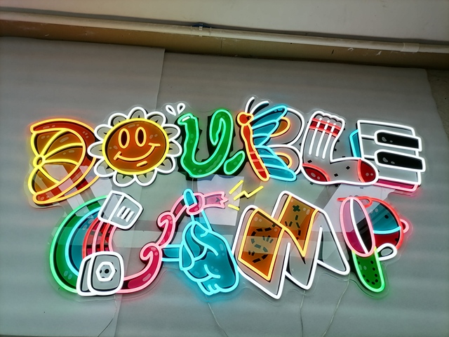 Sexy Lady Neon Sign, Neon Lights Big Aesthetic Room Decor, Bright Naked Beautiful Girl Cute Neon Led Wall Body Sign