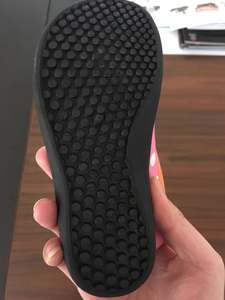 Automatische 4-stationen watergekoelde machine voor het maken van PVC/TPR zolen in één kleur - Product Image 4