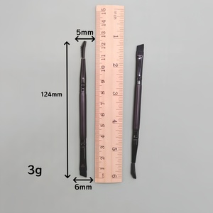 Pinceaux de maquillage pour sourcils en poils synthétiques doux à double extrémité Professional Custom LOGO Angled Silicone Mascara Wand Eyebrow Brush - Product Image 3