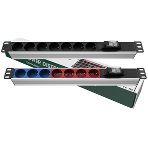 Unité de distribution d'alimentation à montage horizontal sur rack, prise EU 7 voies 220V 10A avec disjoncteur pour utilisation en intérieur - Product Image 1