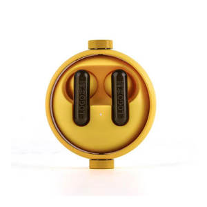 Splendid Class TWS Buds Auriculares táctiles inalámbricos de gran calidad con estuche de carga de efecto de luz RGB para deportes - Product Image 1