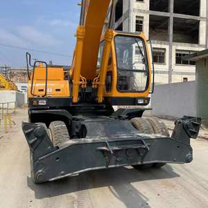 Excavadora de orugas Hyundai 210W-9 de segunda mano confiable de Corea Maquinaria pesada de baja hora con motor central y componentes de bomba - Product Image 3