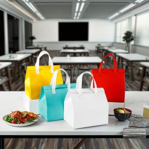 Sac fourre-tout isotherme en non-tissé avec feuille d'aluminium recyclable, personnalisable avec logo, qualité alimentaire, sérigraphié pour pain et hamburgers, vente en gros - Product Image 4
