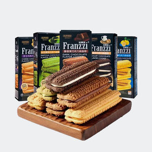 Vente chaude 115g collations exotiques avec diverses saveurs Biscuits collations chinoises Matcha chocolat Sandwich Biscuits - Product Image 6