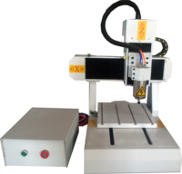 Mini-fraiseuse CNC 3030 en métal pour la sculpture de pcb