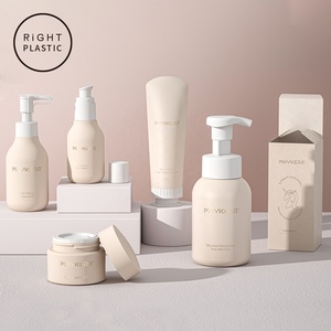 Multi-volume Specifications Cosmetics Package Plastic Lotion Bottle With Cap