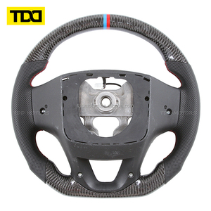 Volante de Fibra de Carbono Real TDD Compatible con Hyundai Palisade, SantaFe, Tucson, Encino, I30, I10, Veloster, Mistra - Product Image 5