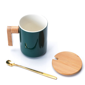 Mug en céramique avec poignée en bois et couvercle, couleur unie, pour usage professionnel, coffret cadeau d'affaires - Product Image 4