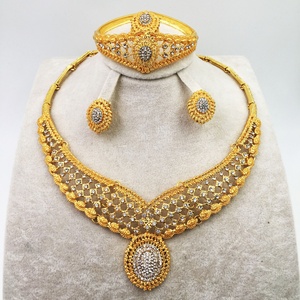 2026 Vintage Crystal Jewelry <b>Set</b> 18K Gold Plated <b>Necklace</b> Earrings Ring Engagement Anniversary Fashionable Big Size Flower Shape - Product Image 2